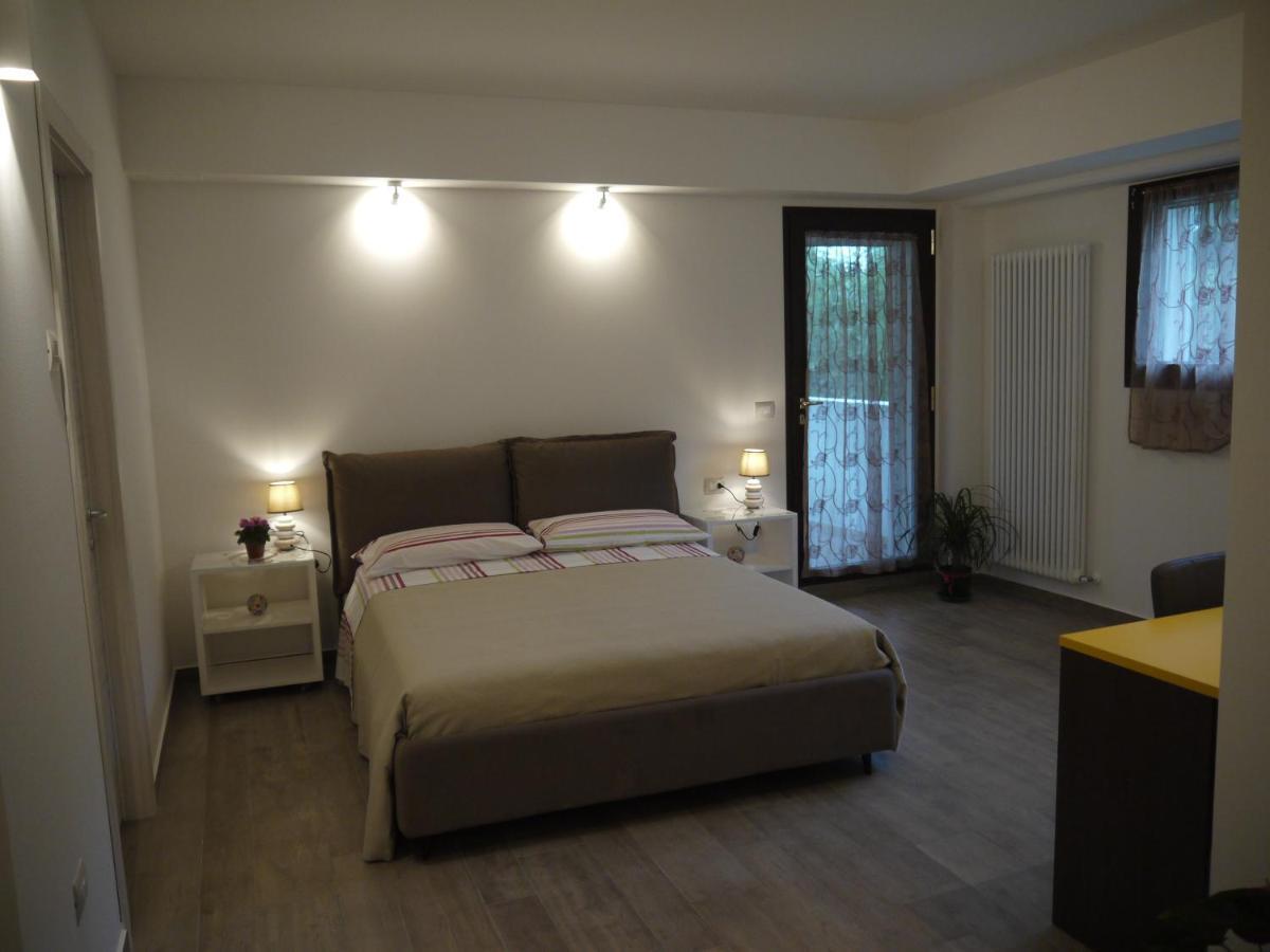 "Cara Pace" In Collina Per Famiglie Bed & Breakfast Montefiore Conca Exterior photo