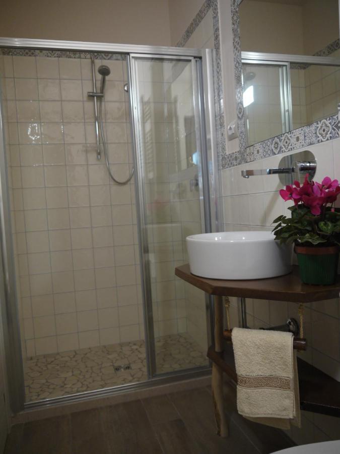 "Cara Pace" In Collina Per Famiglie Bed & Breakfast Montefiore Conca Exterior photo