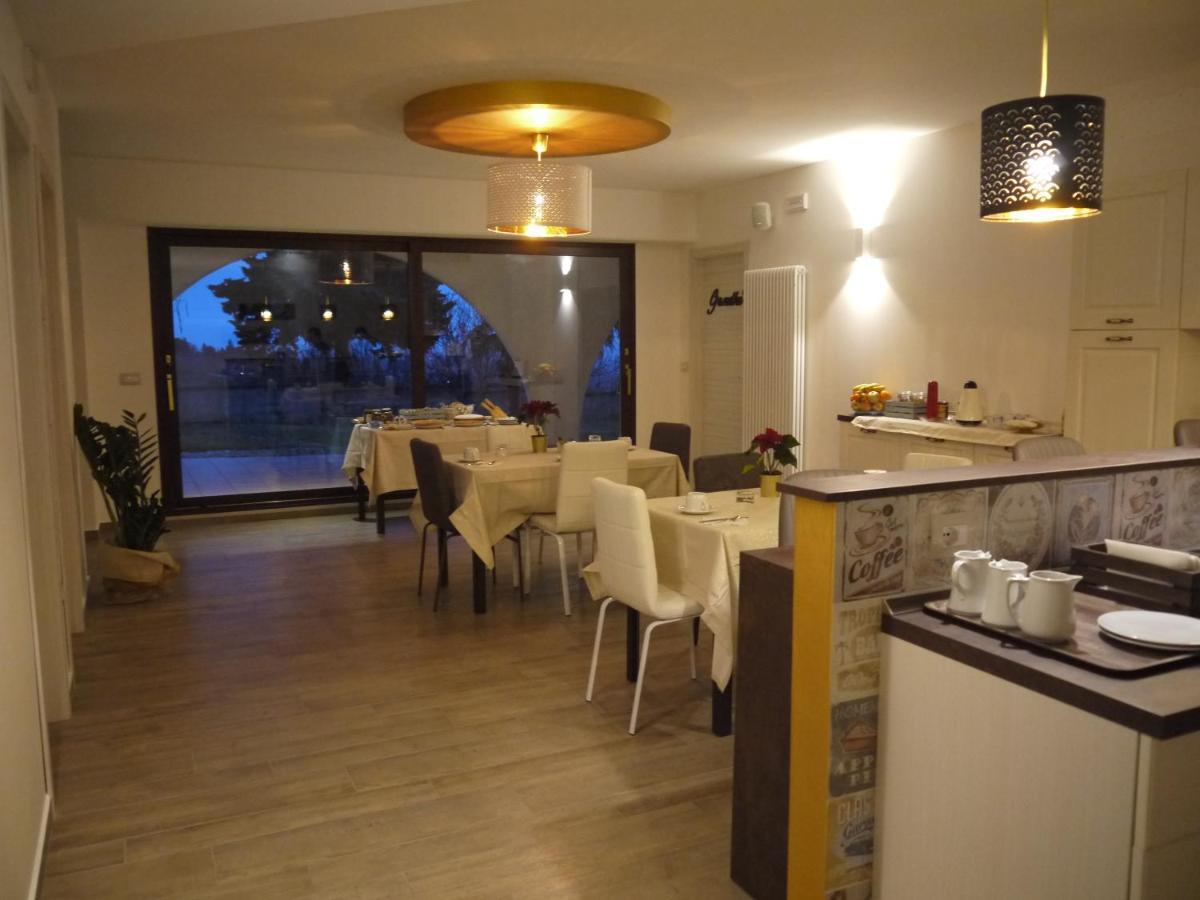 "Cara Pace" In Collina Per Famiglie Bed & Breakfast Montefiore Conca Exterior photo