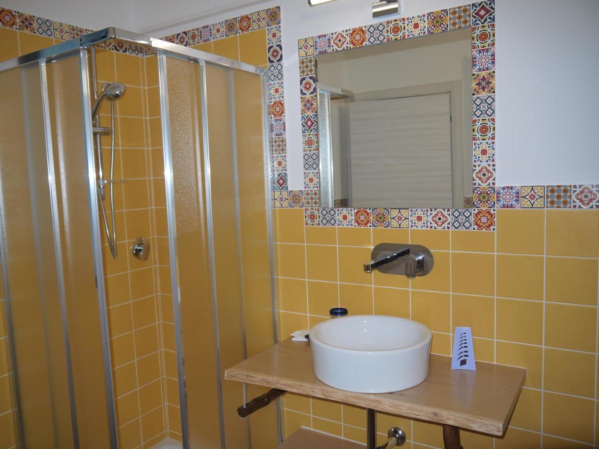 "Cara Pace" In Collina Per Famiglie Bed & Breakfast Montefiore Conca Exterior photo